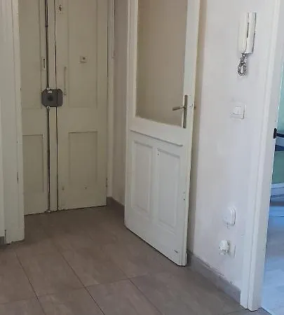 Quadrilocale Vicino Alla Metro A 5 Minuti Dal Centro